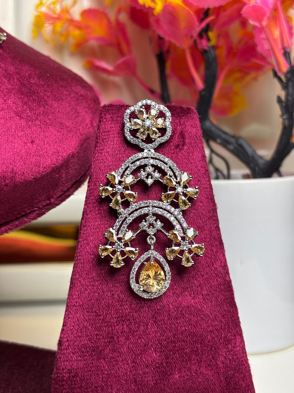 Champagne Bridal Set – Necklace Earrings and Maang Tikka