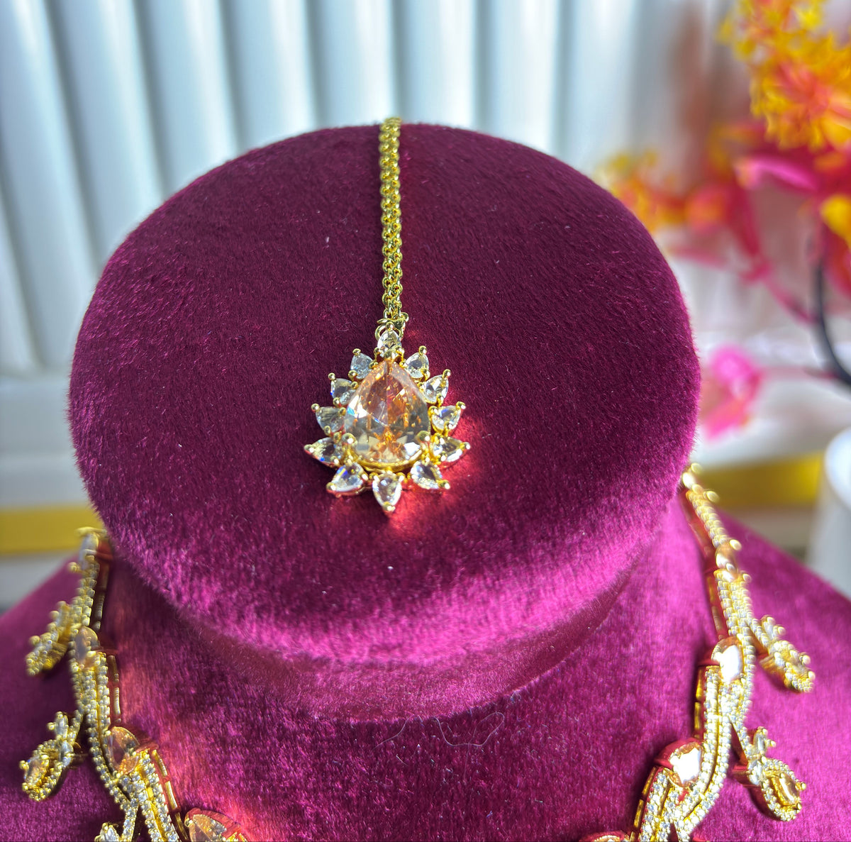 Gold Amber Champagne Traditional Necklace and Earring Set
