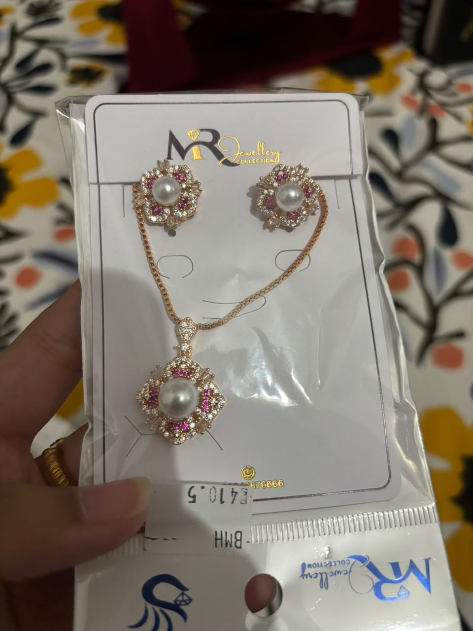 Pearl & Pink Stone Floral Pendant Necklace and Earring Set
